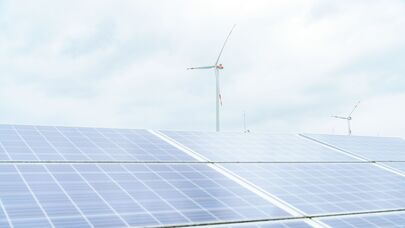 Freiflächen PV und Windnergieanlagen