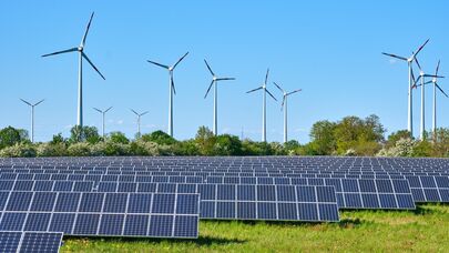 Freiflächen PV und Windnergieanlagen