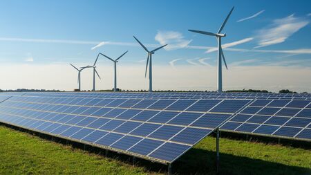 Windenergieanlagen und Freiflächen-PV