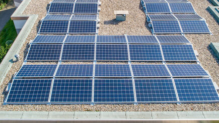 PV-Module auf Dach